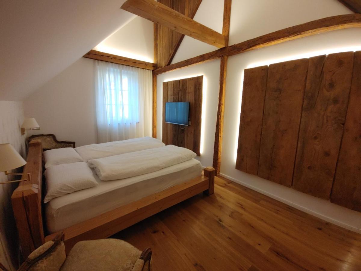Landgasthof Roderis Nunningen Bagian luar foto